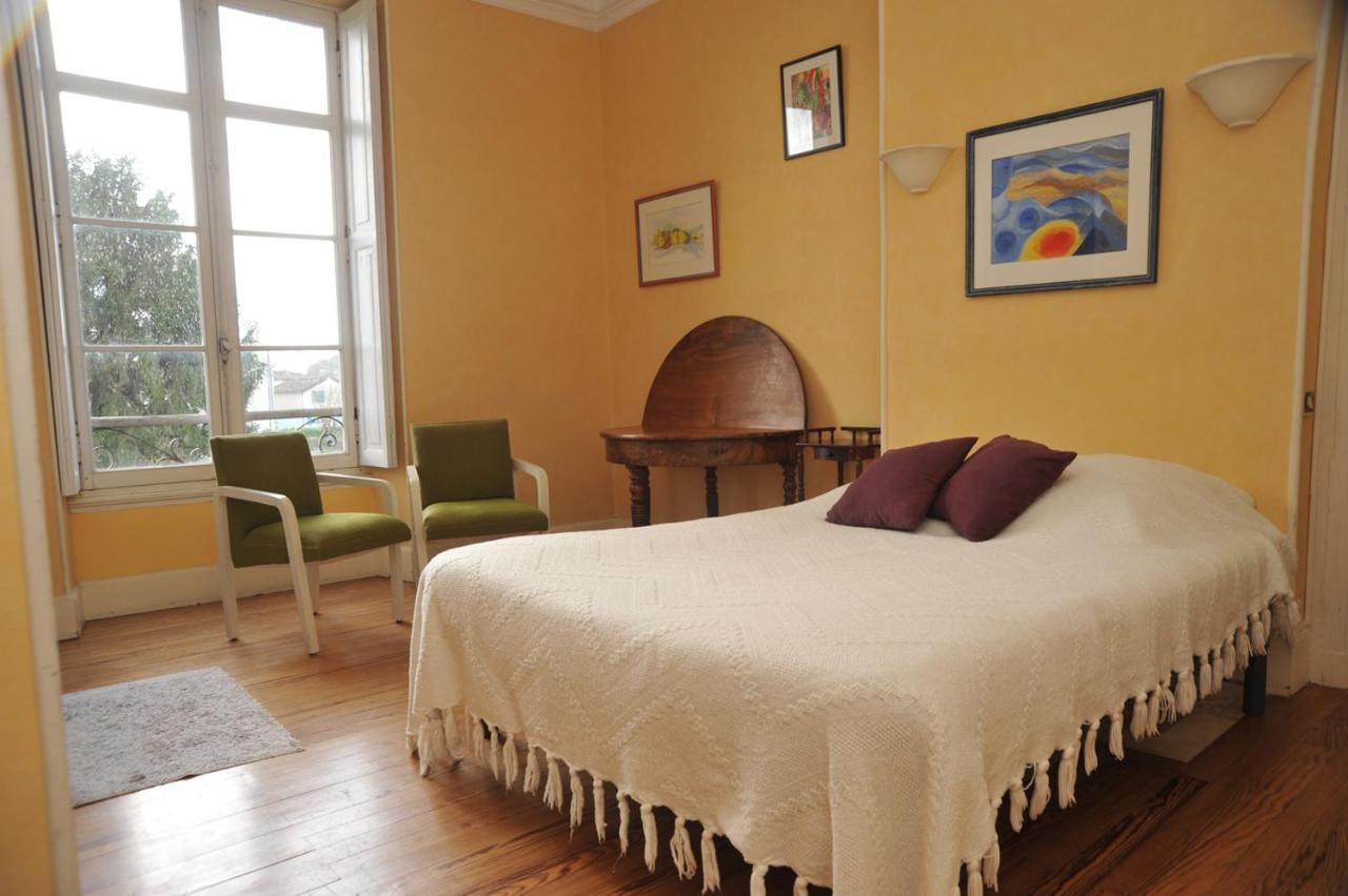 Chambres & Studios Chateau Saint Vincent Bazas Bagian luar foto