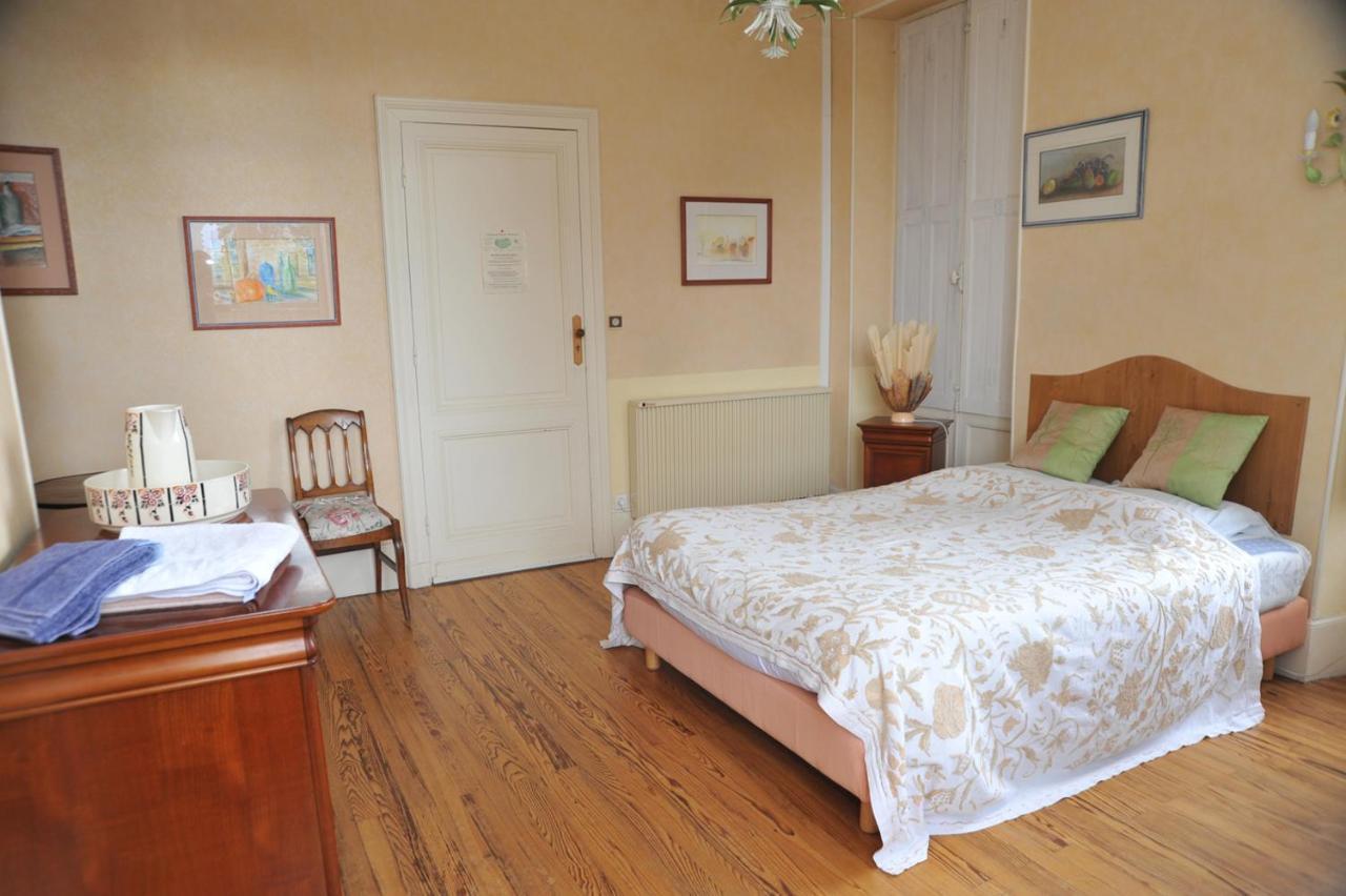 Chambres & Studios Chateau Saint Vincent Bazas Bagian luar foto