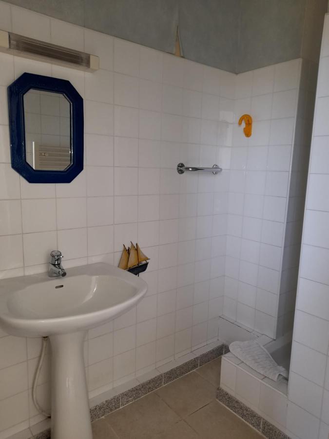 Chambres & Studios Chateau Saint Vincent Bazas Bagian luar foto
